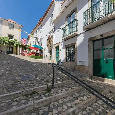 Apartment Alfama Typical Beco Da Adica