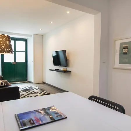 Alfama Typical Beco Da Adica Apartment Lisbon